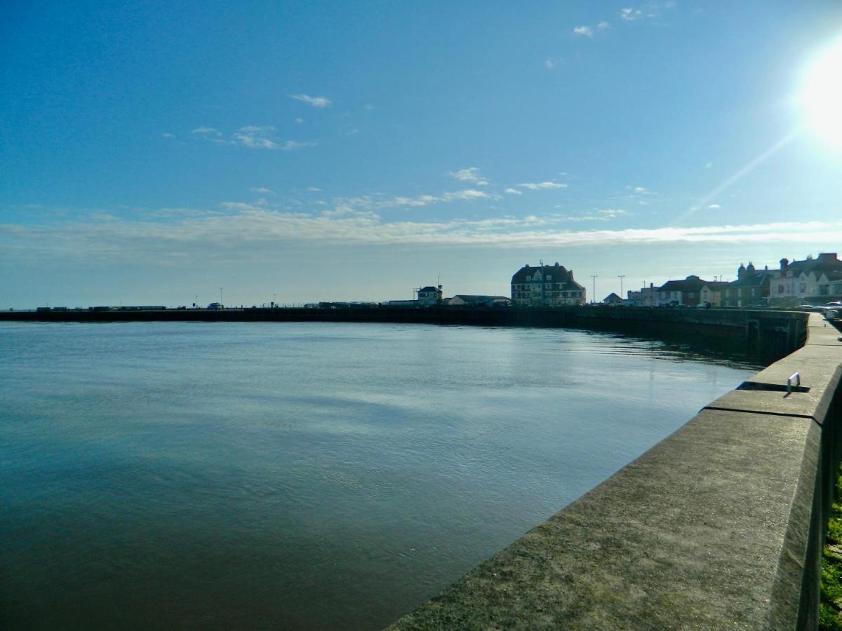 'Harbour View' On The River By Gorleston'S Award Winning Beach - Pet Free! Luaran gambar