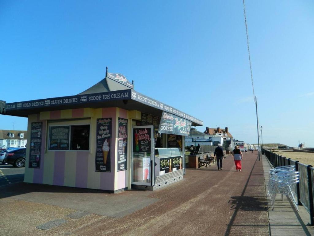 'Harbour View' On The River By Gorleston'S Award Winning Beach - Pet Free! Luaran gambar