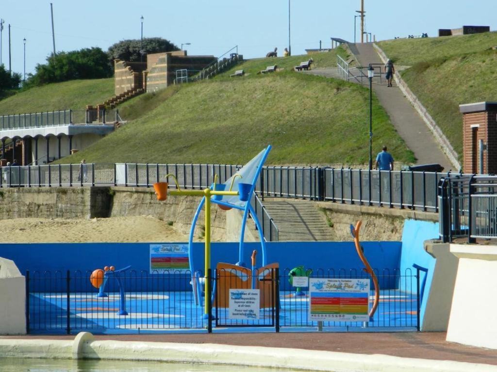 'Harbour View' On The River By Gorleston'S Award Winning Beach - Pet Free! Luaran gambar